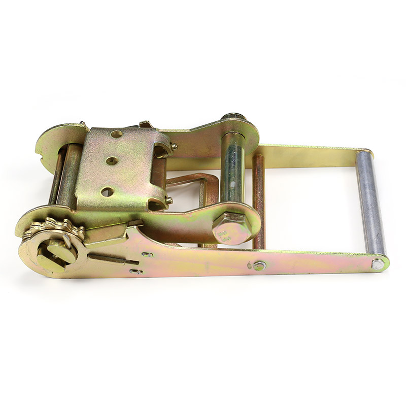 A 4 hüvelykes Ratchet csat